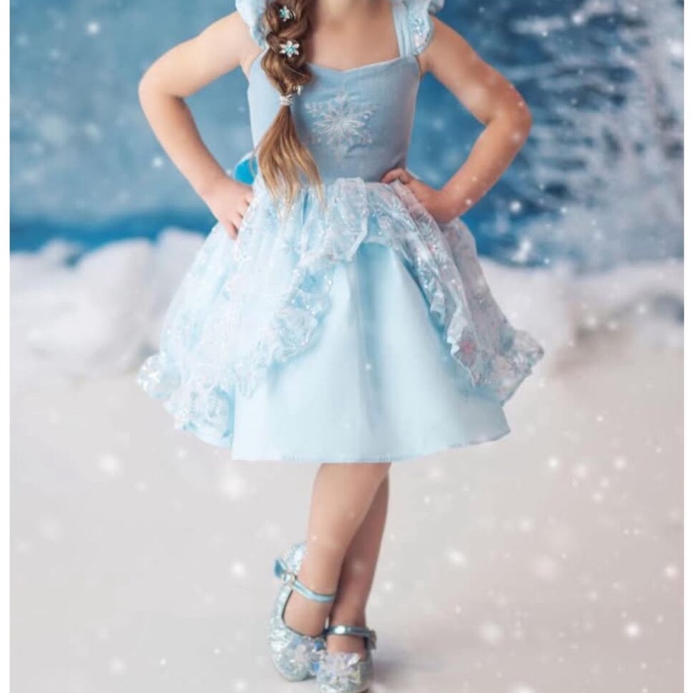 Oh Shana Snow Queen Elsa 5- worn once